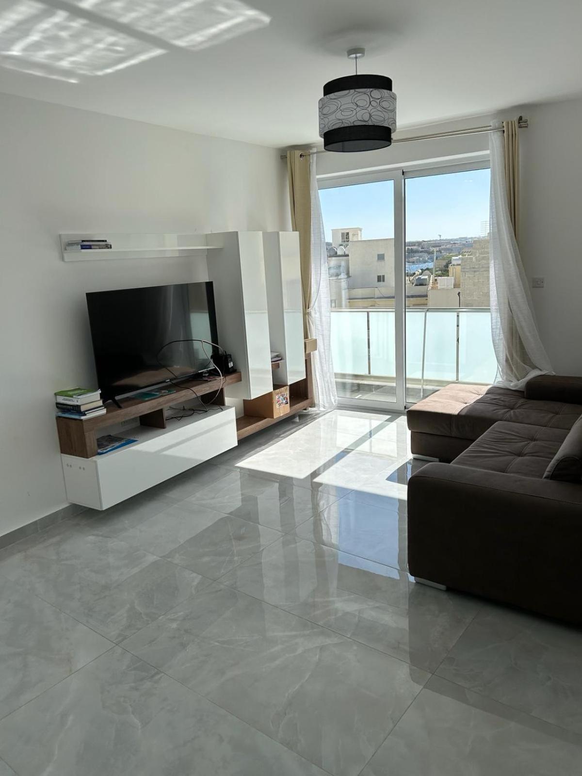Bright 2 Bedroom Flat In Sliema! Cameră foto