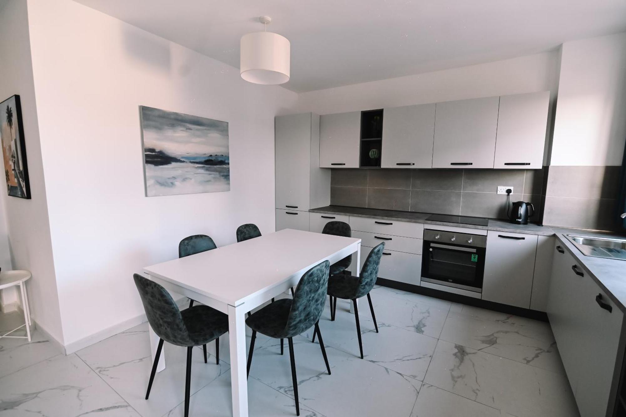 Bright 2 Bedroom Flat In Sliema! Exterior foto